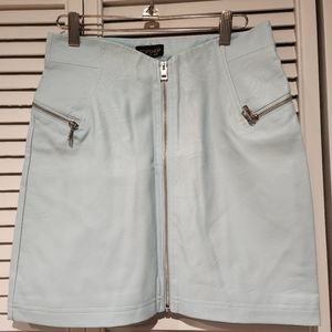 TOP SHOP New faux leather mini skirt. SZ 6.